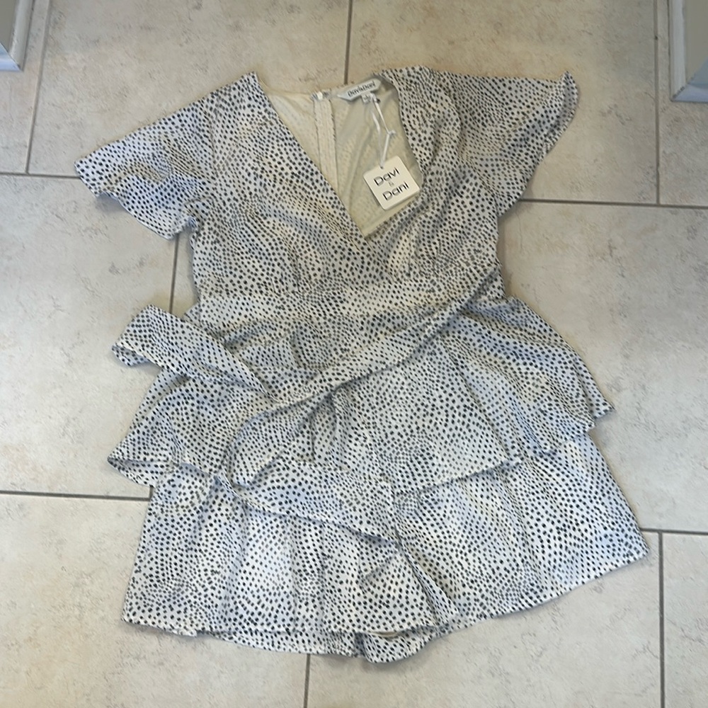 Black & White Romper Large